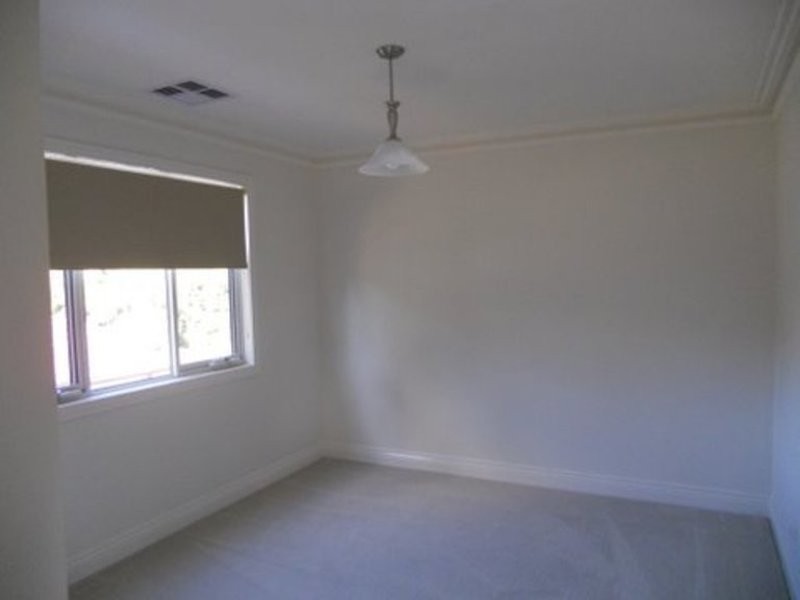 1/172 Bayswater Road, Croydon South VIC 3136