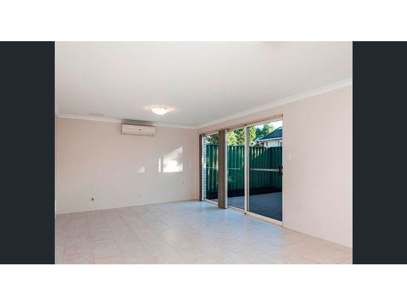 6 Kilmurray Way, Balga WA 6061