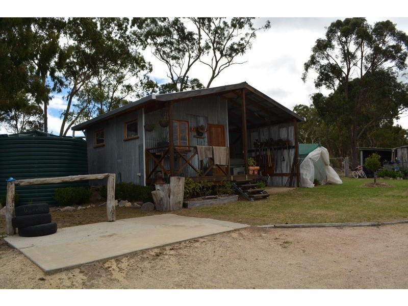 155 Cannon Creek Road, Stanthorpe QLD 4380