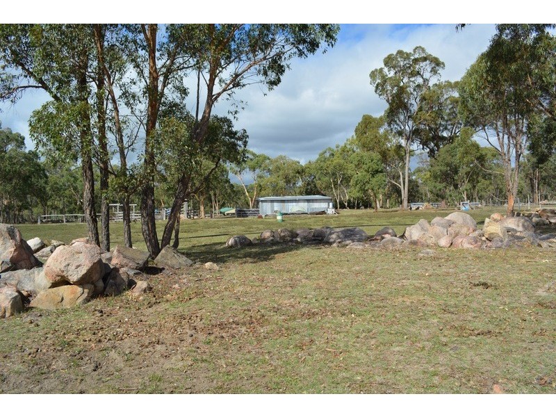155 Cannon Creek Road, Stanthorpe QLD 4380