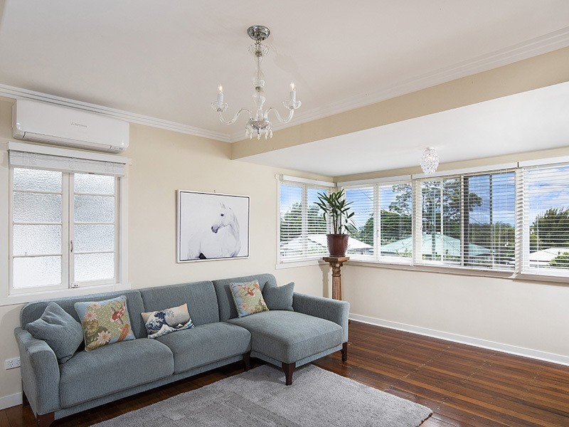 16 Wyeth Street, Wynnum QLD 4178