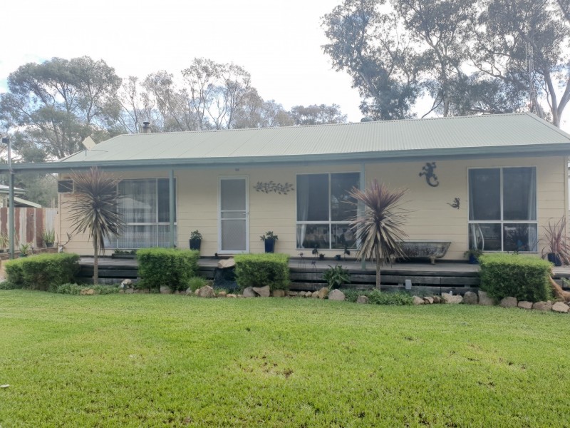 32 Jean Street, Longwood VIC 3665