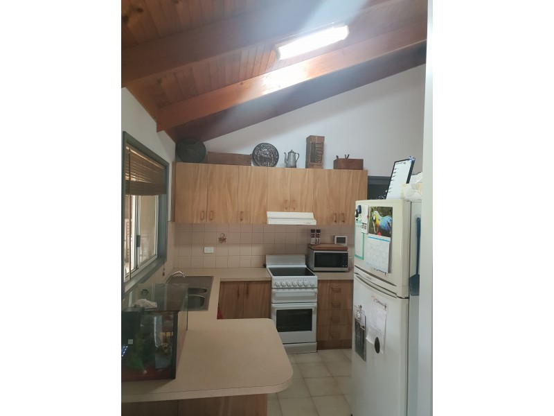 32 Jean Street, Longwood VIC 3665