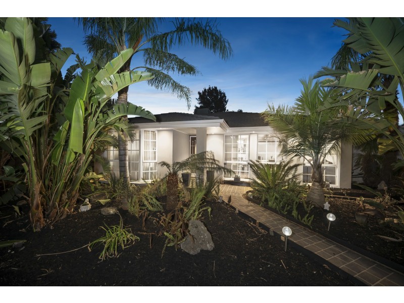 38 Bryden Drive, Ferntree Gully VIC 3156