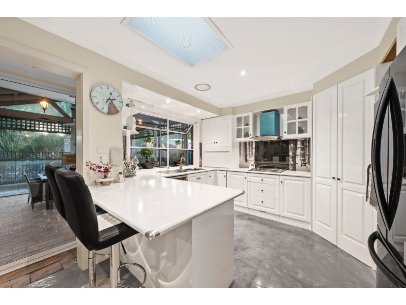 38 Bryden Drive, Ferntree Gully VIC 3156