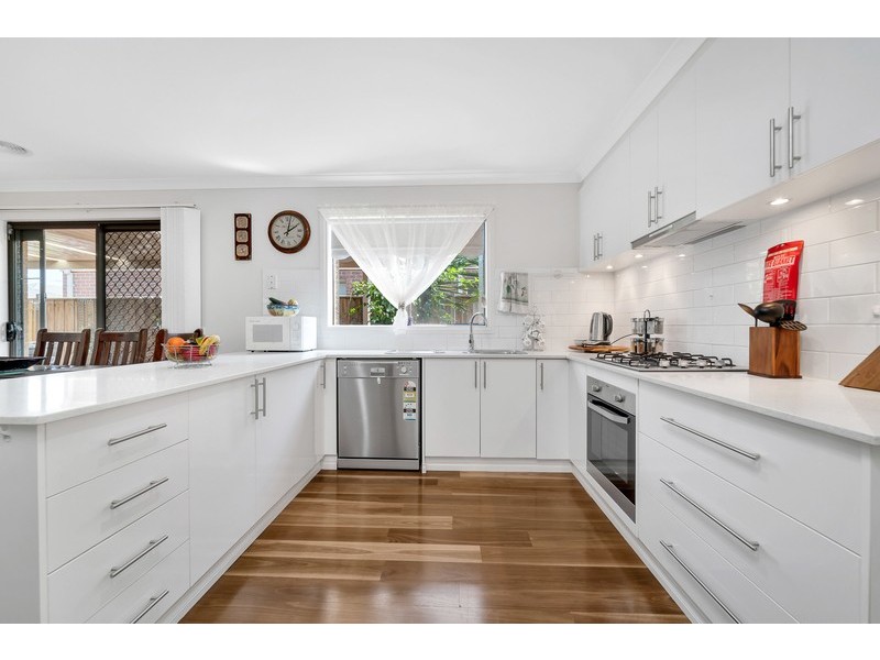 131 Botanica Springs Blvd, Brookfield VIC 3338