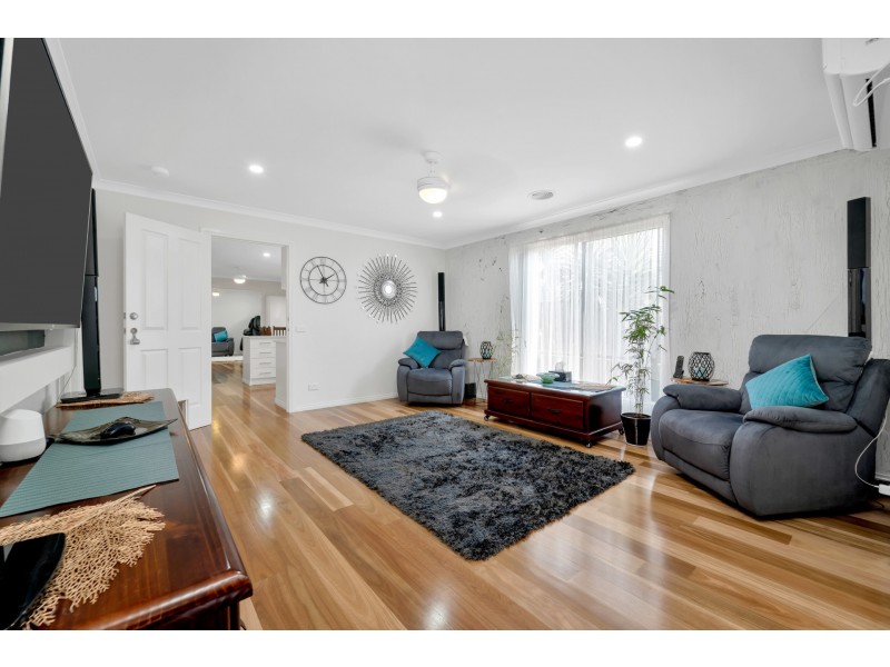 131 Botanica Springs Blvd, Brookfield VIC 3338