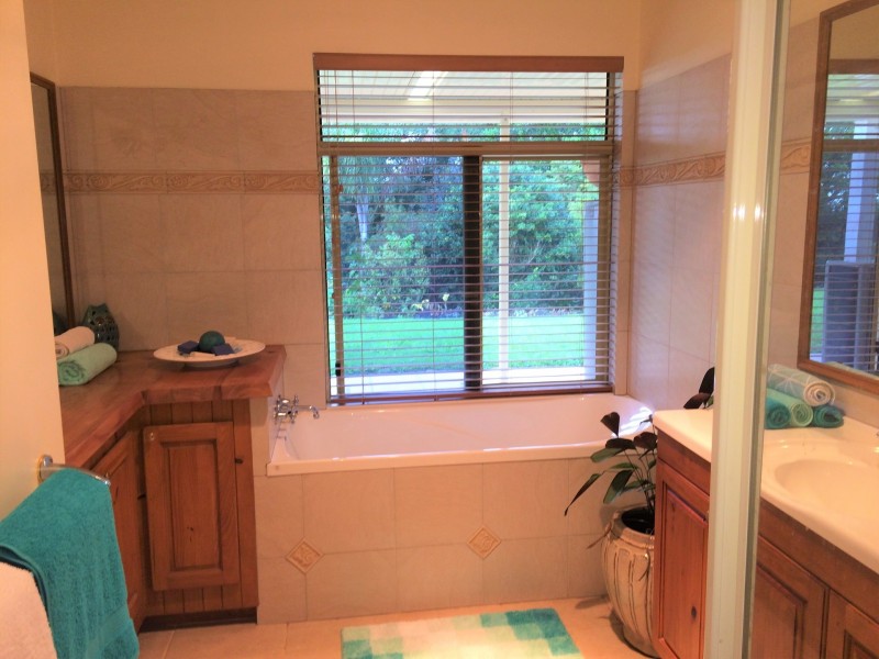 91 Lawnville Road, Cooroy QLD 4563