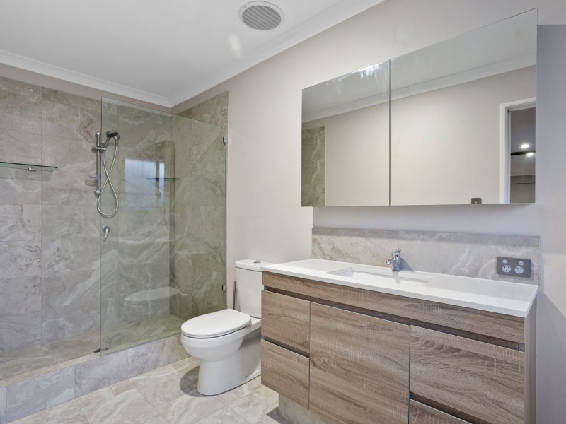 97 Kalyang Loop, Byford WA 6122