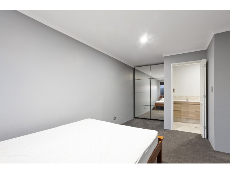 97 Kalyang Loop, Byford WA 6122