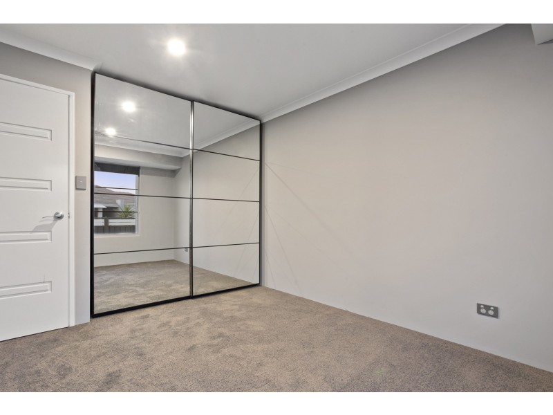 97 Kalyang Loop, Byford WA 6122