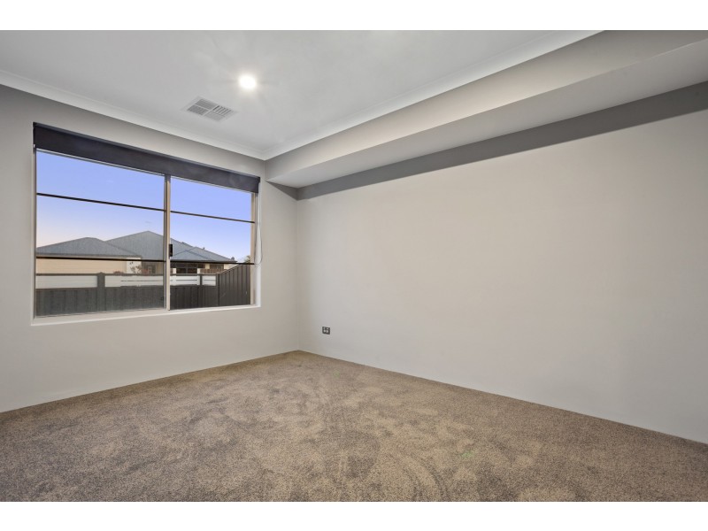 97 Kalyang Loop, Byford WA 6122