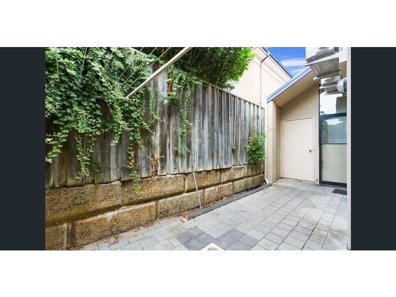 13/386 Stirling st, Highgate WA 6003