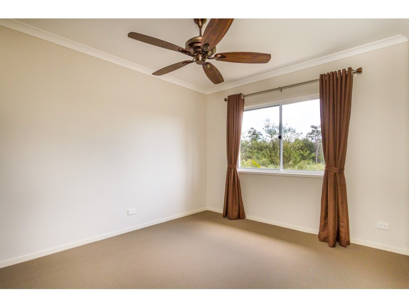 90 Kingfisher Drive, Upper Kedron QLD 4055