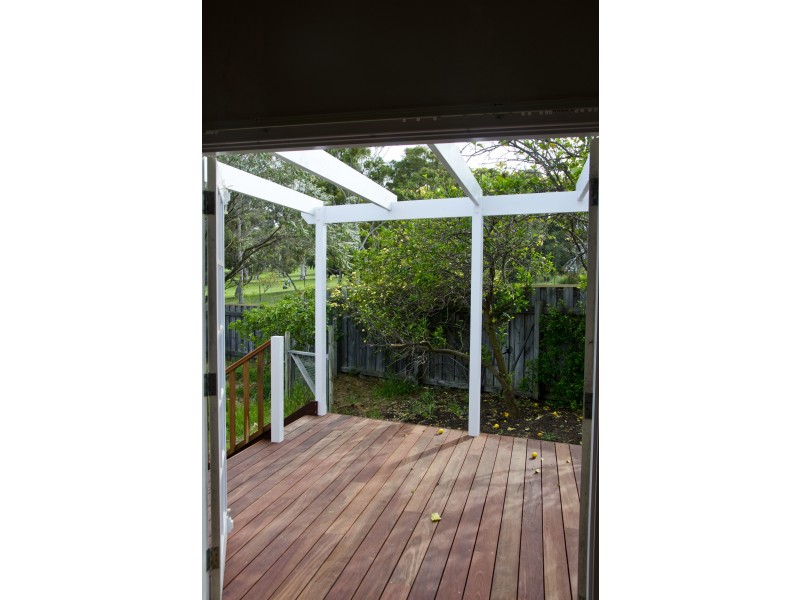 135 Stevens Street, White Gum Valley WA 6162