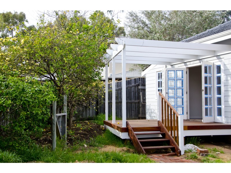 135 Stevens Street, White Gum Valley WA 6162