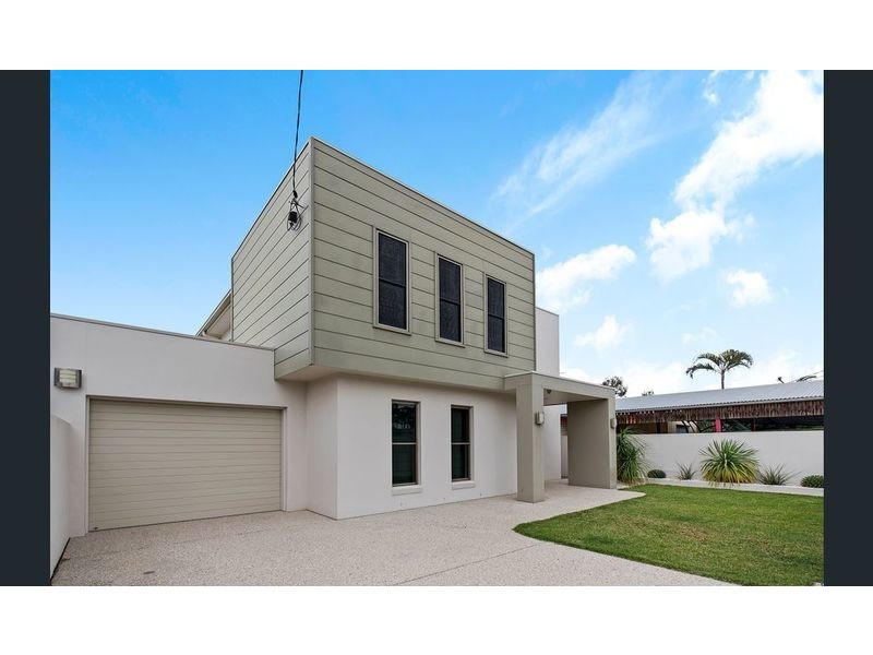 11 Wentworth Parade, Golden Beach QLD 4551