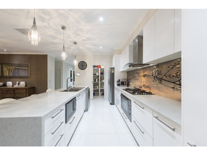 46 Mundara Drive, Wyndham Vale VIC 3024