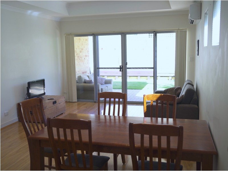 35 Halland Way, Westminster WA 6061