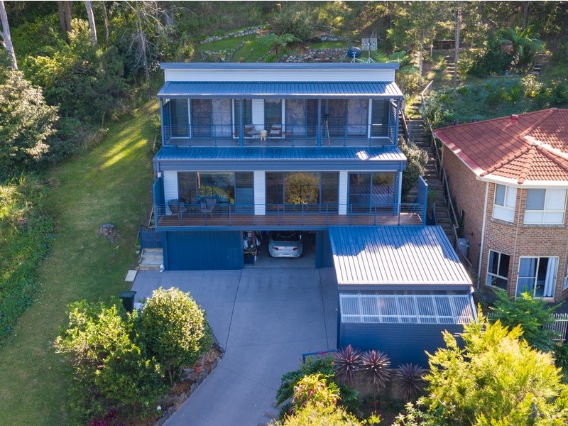 31 Beach Road, Wangi Wangi NSW 2267