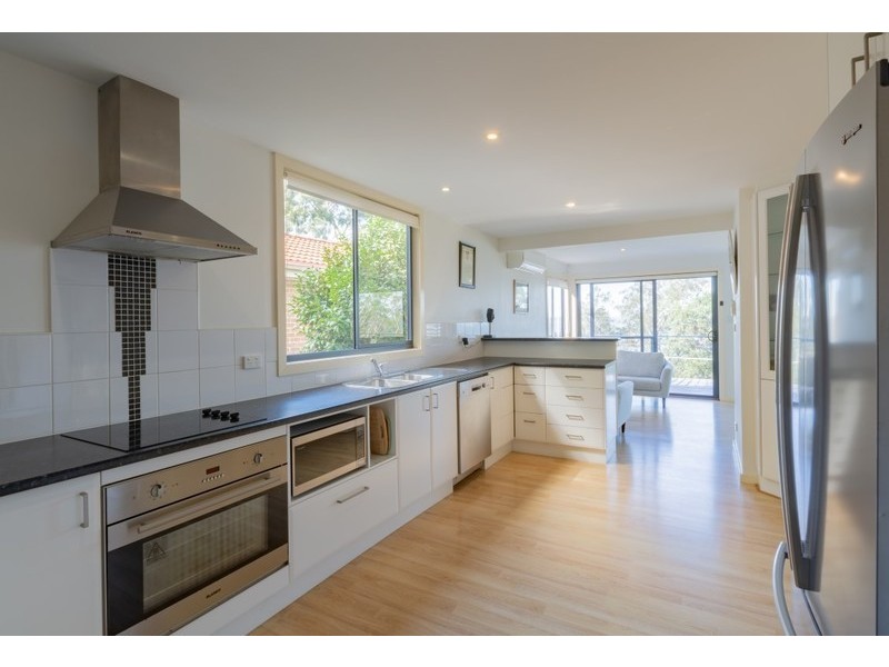 31 Beach Road, Wangi Wangi NSW 2267