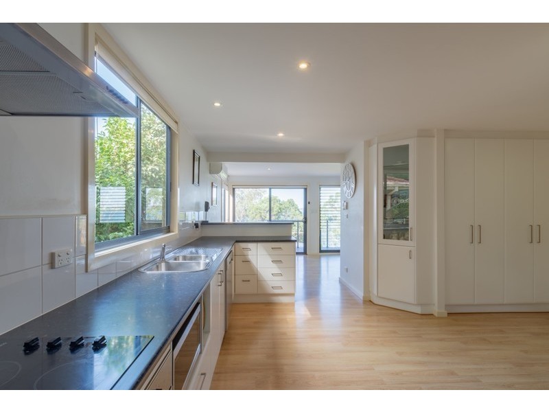 31 Beach Road, Wangi Wangi NSW 2267