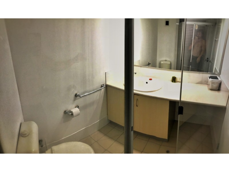 517/25 Lake Orr Drive, Varsity Lakes QLD 4227