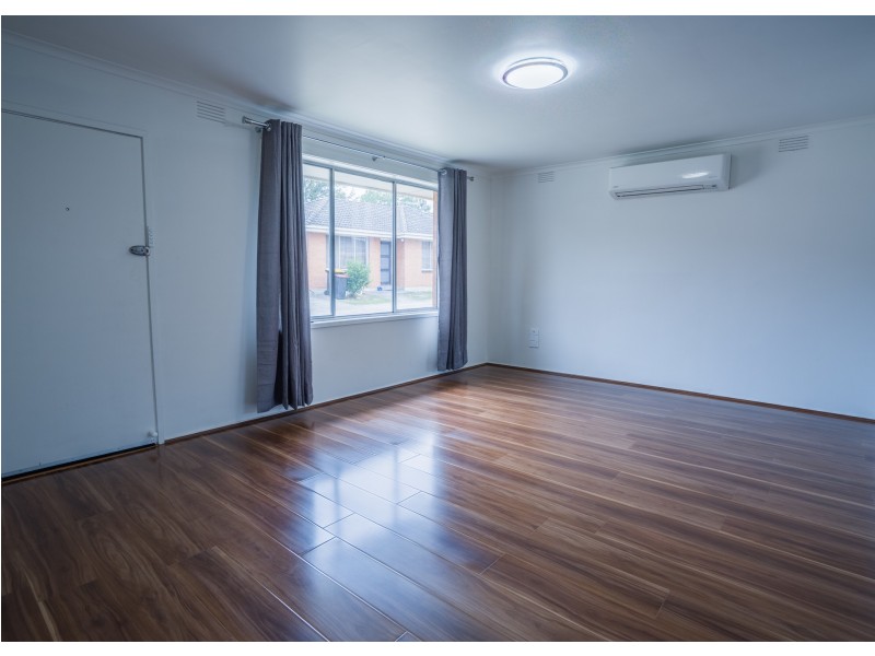 9/52-54 King George Pde, Dandenong North VIC 3175