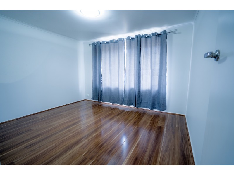 9/52-54 King George Pde, Dandenong North VIC 3175