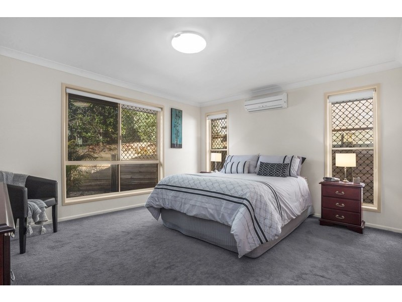 40 Kurrajong Drive, Warner QLD 4500