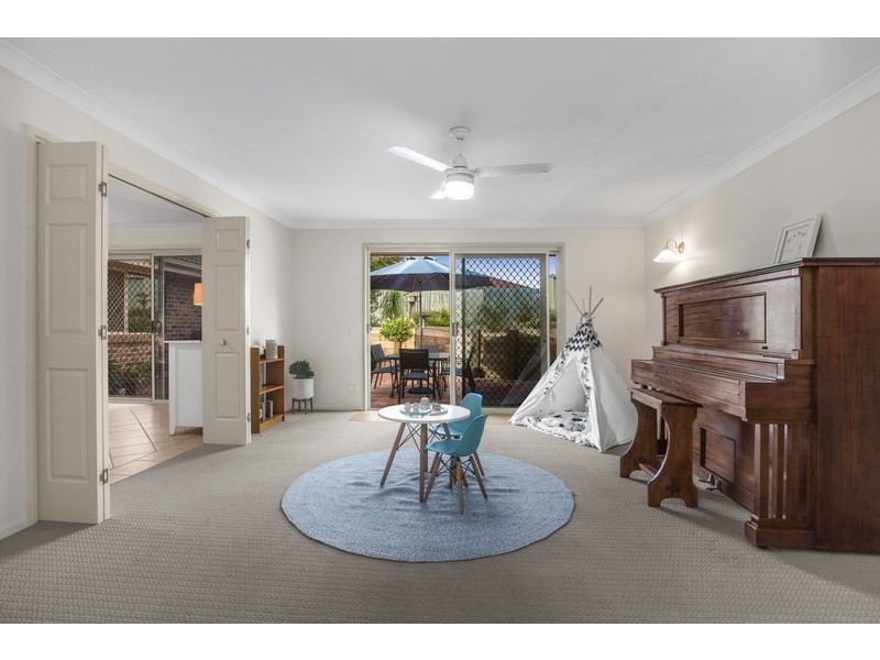 40 Kurrajong Drive, Warner QLD 4500