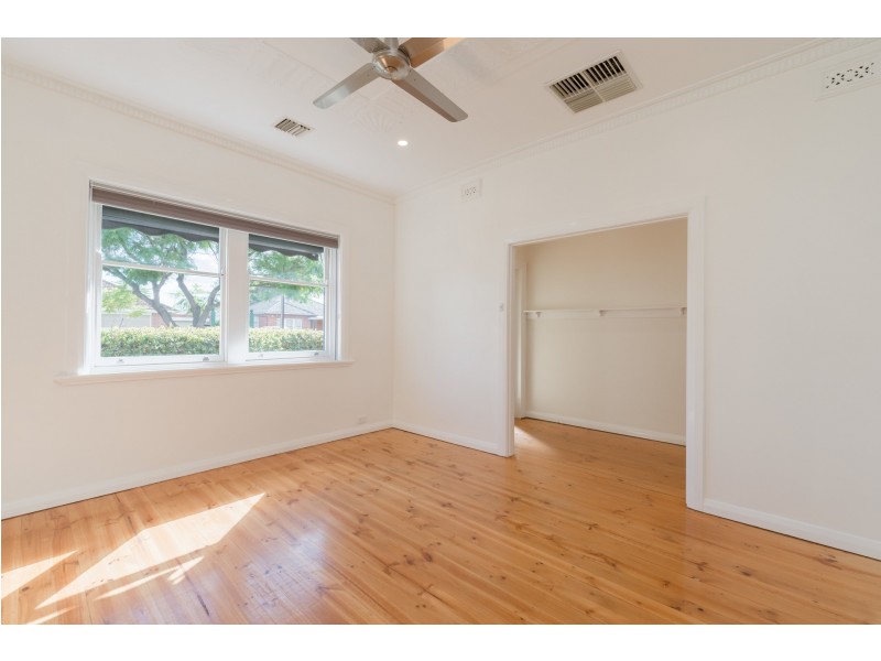 12 Edgecombe Street, Woodville North SA 5012