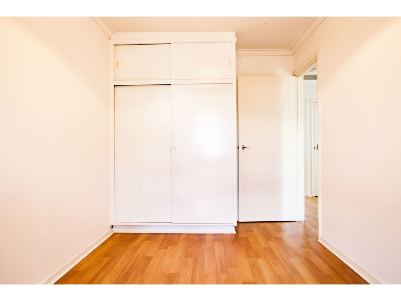 6/64 Comer Street, Como WA 6152