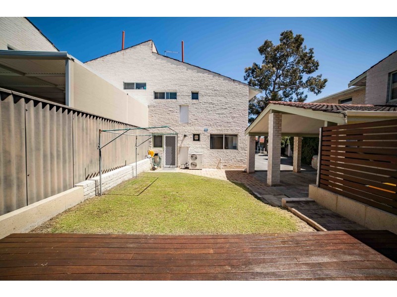 6/64 Comer Street, Como WA 6152