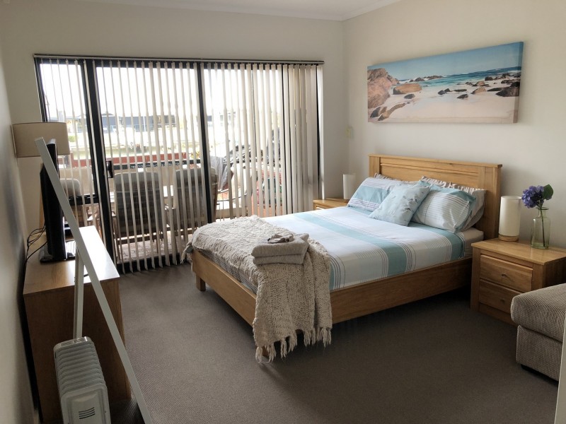 13/3 Piccolo Place, Halls Head WA 6210