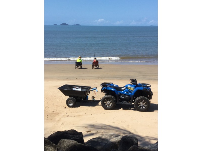 1 Taylor Street, Tully Heads QLD 4854