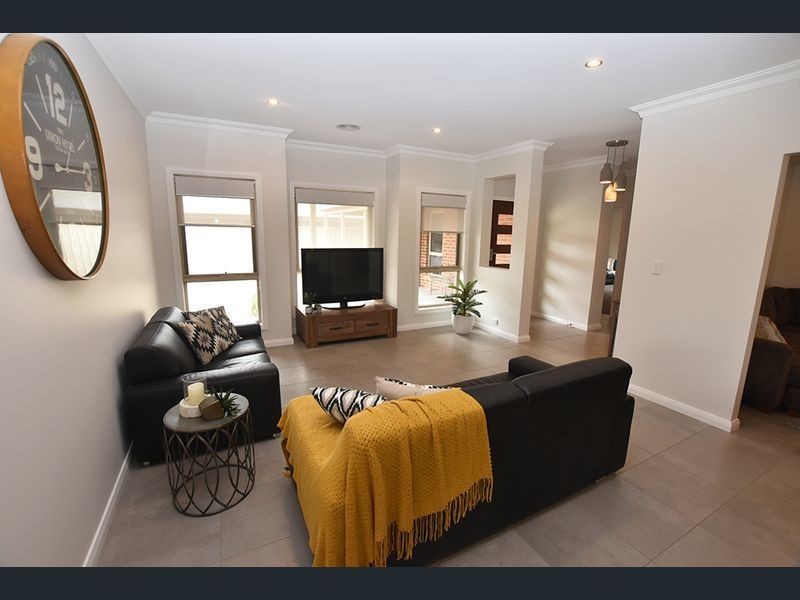 2/24 Fischer Street, Kyabram VIC 3620