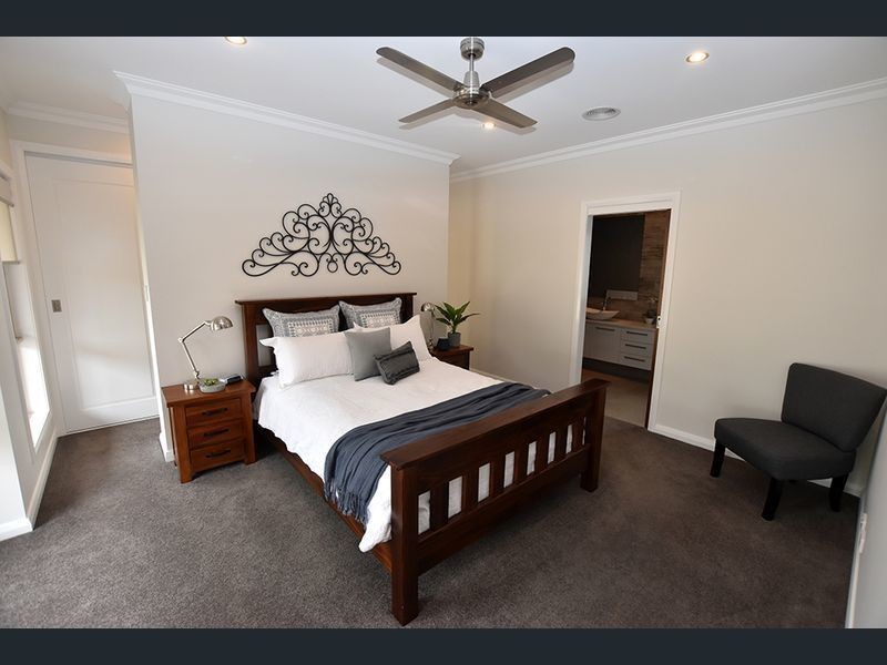 2/24 Fischer Street, Kyabram VIC 3620