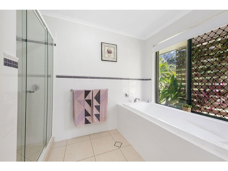 28 Sugargum Place, Cooroy QLD 4563