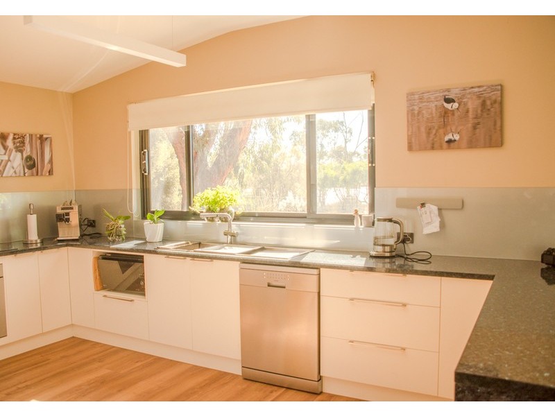 117 Murray Drive, Murray Bridge SA 5253