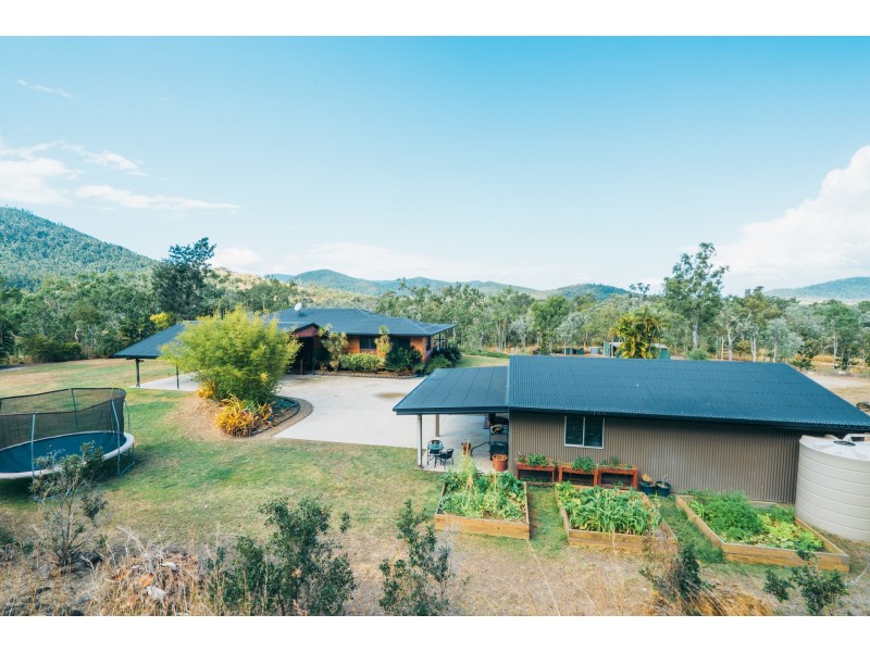 53 Ashton Rd, Whitsundays QLD 4802
