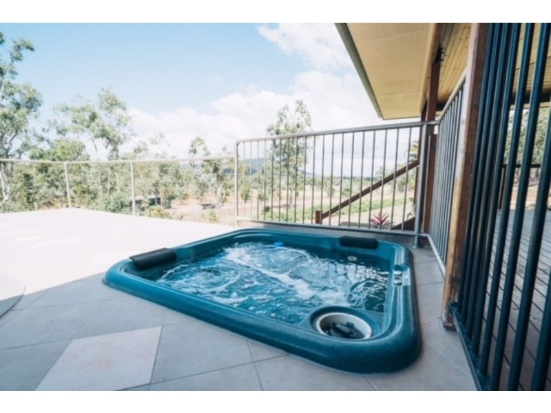 53 Ashton Rd, Whitsundays QLD 4802