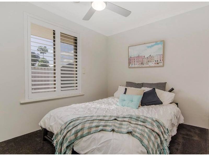 3 Windward Close, Safety Bay WA 6169