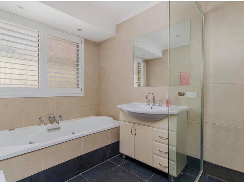 3 Windward Close, Safety Bay WA 6169