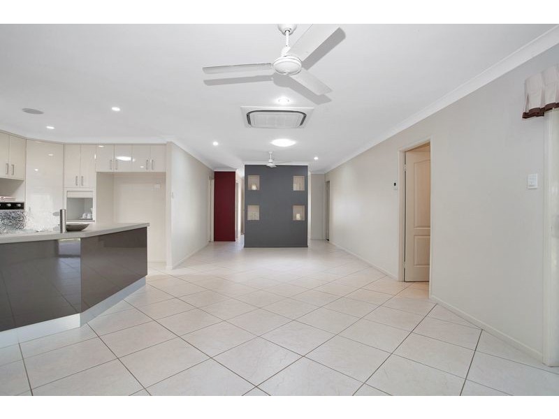 22 Monash Way, Ooralea QLD 4740