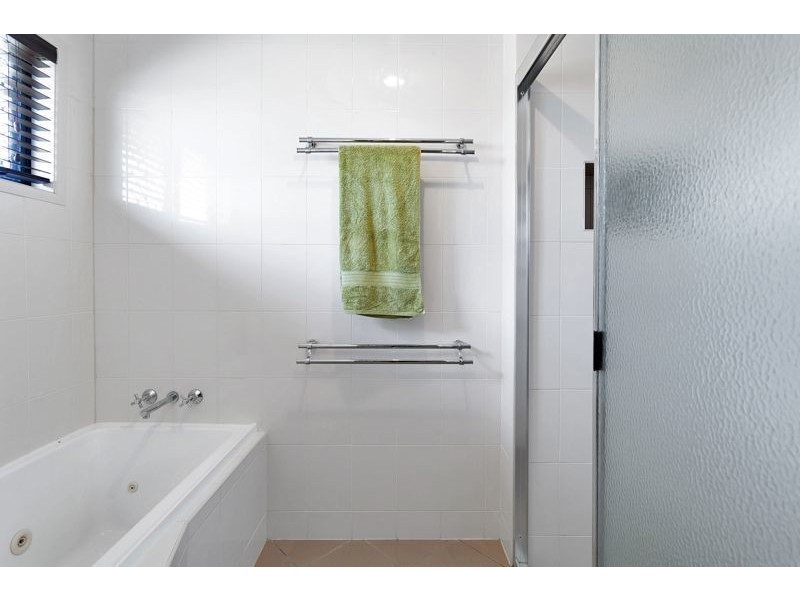 22 Monash Way, Ooralea QLD 4740