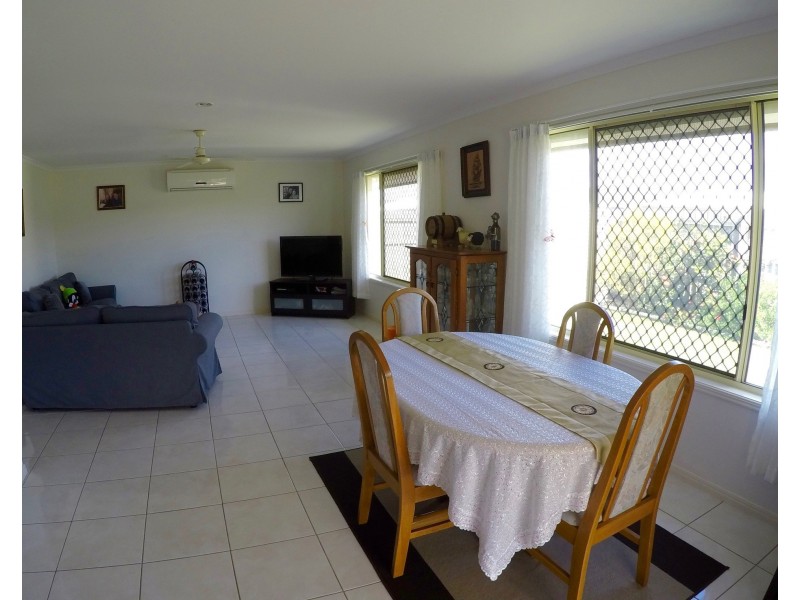 51 Bounty Circuit, Eli Waters QLD 4655