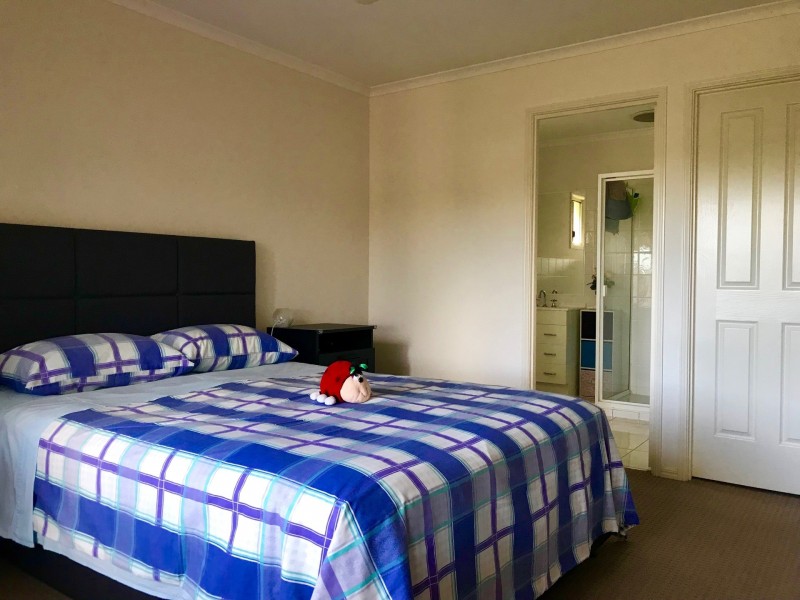 51 Bounty Circuit, Eli Waters QLD 4655