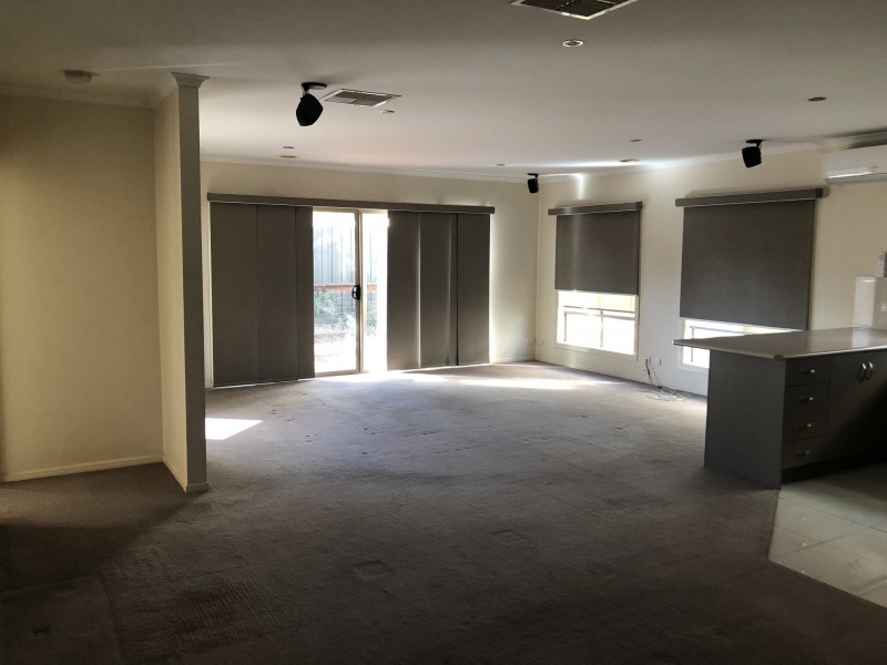 2/7 Conway Court, Boronia VIC 3155