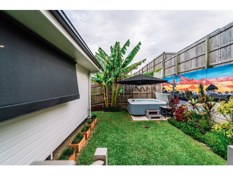 24 Brampton Crescent, Springfield Lakes QLD 4300